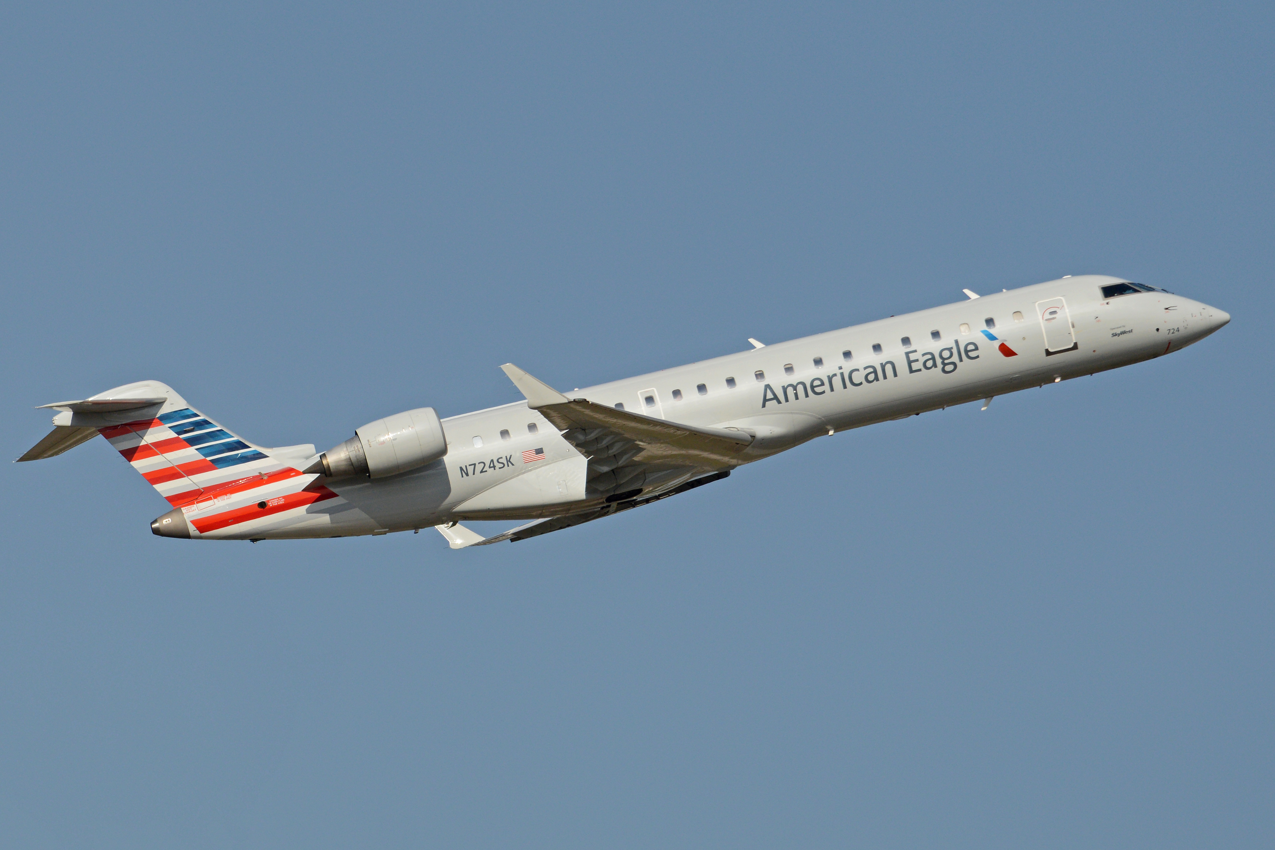 american eagle crj700
